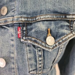 Levi's Jean Jacket, women's size Small.